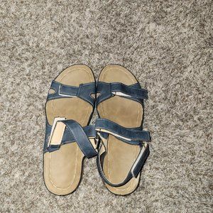 cute beach sandels